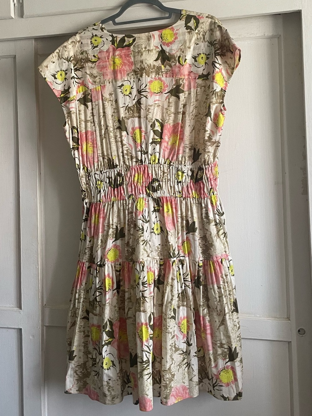 Pre-Owned.Derek Lam 10 Crosby Tora Floral Dress. Pink & Yellow. Great Condition - Picture 8 of 16